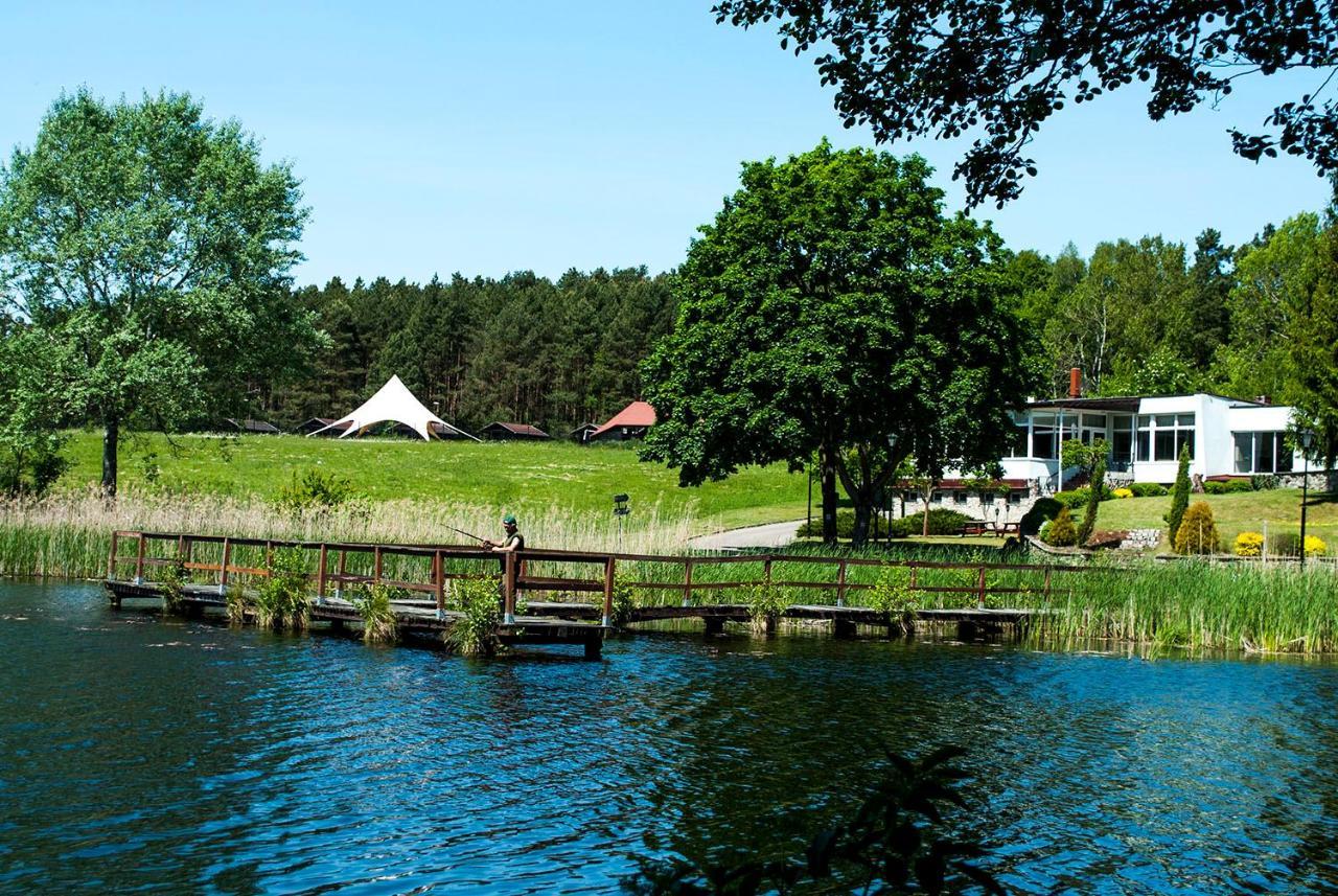 Camping Lesne Ustronie 호텔 Witnica 외부 사진